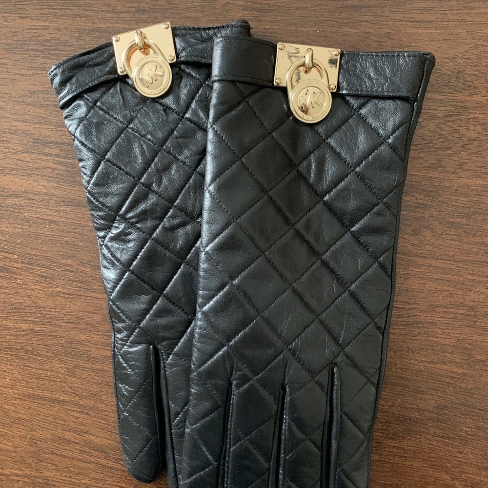 Michael Kors Gloves